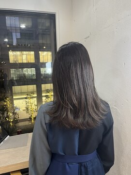 ヘアーワークス ヘルム 渋谷店(HAIR WORKS HELM) [HELM渋谷]アッシュグレー