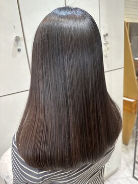 ヴァネッサ VANESSA うる艶髪質改善抗酸化水素トリートメント×渡辺りん