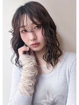 ザ ドッツ(THE DOTS) 長め前髪で大人っぽく