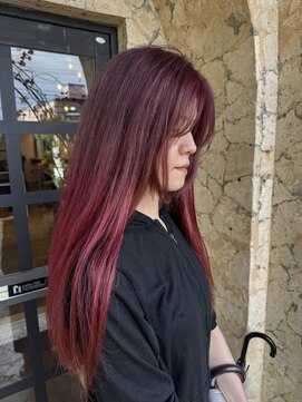 アトリエ エス atelier es HAIRDESIGN ピンクグラデ