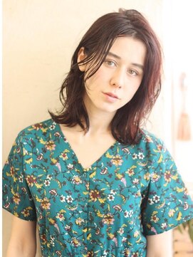 ソース 天王寺(SOURCE) 艶髪♪外ハネ大人ミディアムボブ