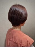 ピンクベージュ