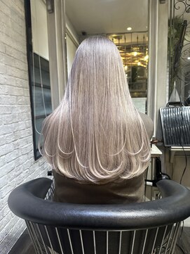 グロウ 渋谷(grow) ホワイトベージュ