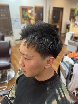 ヘアーフリーティー Hair freety アップバングショート