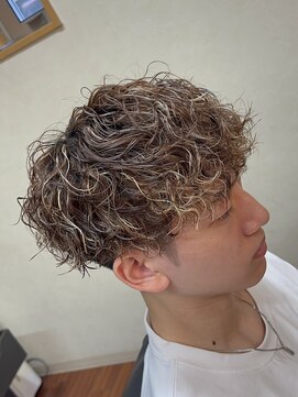 とこtoco メッシュ×波巻きスパイラルパーマ
