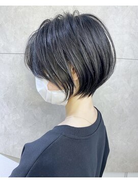 バンプ ギンザ(BUMP GINZA) 30代/40代/50代・絶壁解消・小顔前下がりショートボブ【中村】