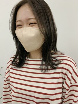 キー(kii) オリーブカラー　ミディアム　福岡　天神　薬院　今泉