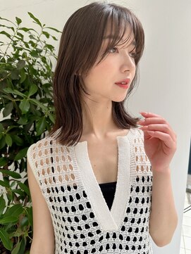 アリスバイアフロート 自由が丘(ALICe by AFLOAT) インナーグレージュ大人くびれレイヤーウルフ外ハネミディアム