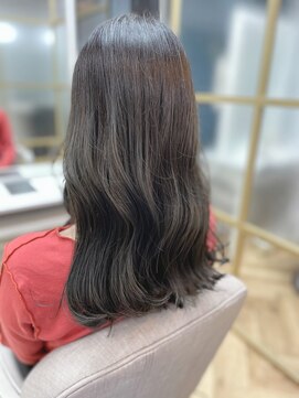 トッカ 三ノ宮店(tocca) アッシュグレージュ