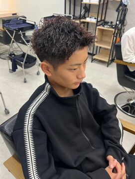 アリープパロット(ALEAP parrot) メンズ/ツイストスパイラルパーマ