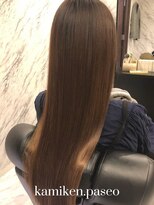 カミケンパセオ(kamiken.paseo)&nbsp;艶髪ストレート×さらさらスーパーロング【カミケンパセオ店】