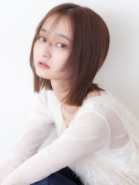 リコラックスビー(LICO LUXBE) 切りっぱなしボブ　ナチュラルブラウン