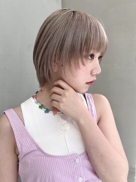 ギークス(GEEKS) 【GEEKS渋谷】秋カラー/初ブリーチ/ミルクティー/ショートウルフ