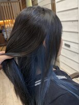 フレリス(FreRis)&nbsp;インナーカラー×ブルー【守谷/インナーカラー/ケアブリーチ】