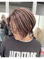 レディアル 大宮(REDEAL)&nbsp;白髪ぼかし／ハイライト/バレイヤージュ／ショート