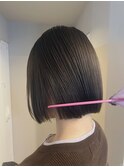 切りっぱなしボブ