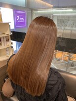 アイオライトヘアー(Iolite HAIR)&nbsp;水素トリートメントでまとまりのあるツヤ髪ロングヘアに◎