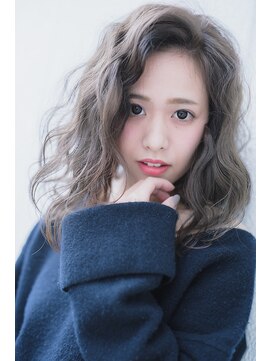 ミエル ヘア 新宿(miel hair) エフォートレス ロブグレージュ【mielhair新宿】