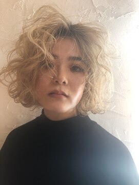 クリコ ヘアーデザイン(CLICQUOT hair design) ブロンズbob