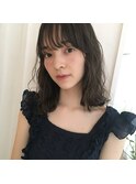 オリーブベージュ