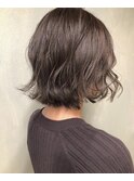 軽めボブで可愛くスタイリング