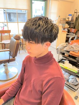 アンティコ(Antico) ソフトツイストスパイラルモテ髪フェードマッシュショート束感