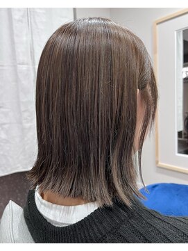ココヘアー(hair) ハイライトカラー×ぱつっとボブ