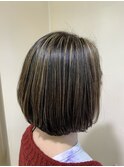 ボブ×白髪ぼかしハイライト[草加／草加駅東口]
