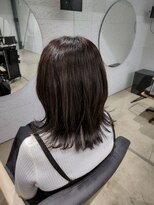 ビーヒアナウ N゜03 金沢駅西店(BE HERE NOW) オリーブベージュ/くびレイヤー/ホイップ巻き