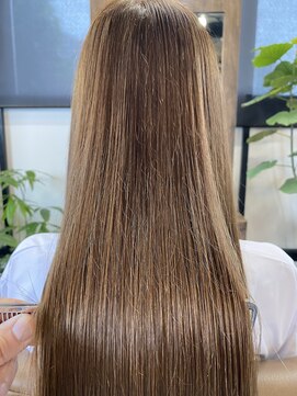 ベレッタ 枚方店(veretta.) ハイトーンでもサラサラ水素カラー　担当 小林/ストレートロング