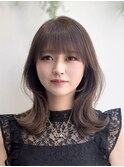 ミディアムヘア/韓国ヘア/顔周り/レイヤーカット/谷町四丁目