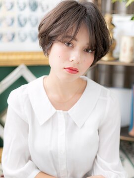 カバーヘアアンドスパ ブリス 浦和(COVER HAIR&SPA bliss) センターパートくせ毛風大人ボブショートh3浦和20代30代40代