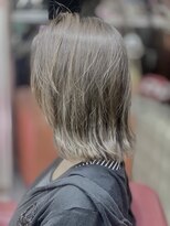 パーマネントガレージ(Parmanent Garage) 白髪ぼかし やさしいハイライト