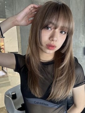 サイン 渋谷(SIGN) 韓国ヘアーハッシュカットレイヤーカットグレージュブリーチ無し