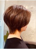 ふんわり丸みショート/40代50代60代70代/ブラウン