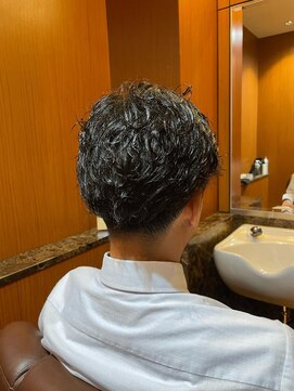 ヘアモード キクチ 銀座店 ツイストミックスパーマ