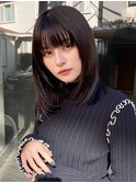 美髪レイヤーカット顔周りレイヤーくびれミディアムレイヤー暗髪