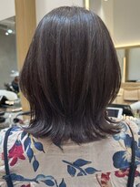 ソワネ 表参道(soigne)&nbsp;表参道白髪ぼかしハイライトミディアムボブアッシュグレー50代◎