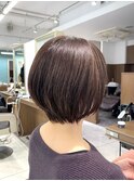 ショートボブ
