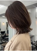 ミディアムレイヤーカット顔周りレイヤーウルフハッシュカット