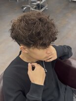 ラッド バイ ディーアンドティー(LAD by D&T)&nbsp;スペインカール／メンズ／海外ヘア／海外風パーマ／メンズパーマ