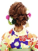 ゲッカビジン(GEKKABIJIN)&nbsp;洋装にも合う！卒業式袴のアップ《ヘアセット&着付 GEKKABIJIN》