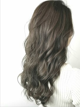 グランエクラ バイフルショウ(GRAND ECLAT by FURUSHO) 大人可愛い20代30代40代 ウエーブグレー