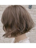 カミクラ(kura) ショートパーマ