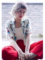 ケイト(kate)&nbsp;【kate】大宮 外ハネスタイル×ホワイトカラー