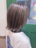 ハイライトカラー_シルバーグレージュ