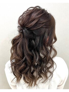 ミルフロート フクオカ ハーフアップ