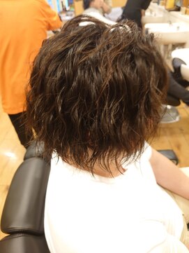 コダマ 茗荷谷店(KODAMA) スキンフェード/アップバング/コンマヘア/眉カット<理容室>