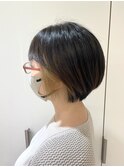 ショートボブ/イヤリングカラー/ベージュ/顔周りカット/小顔