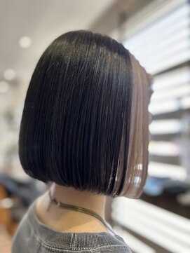 ザ カラー ラボ(THE COLOR LABO) フェイスフレミング　ホワイトグレージュ　ボブ